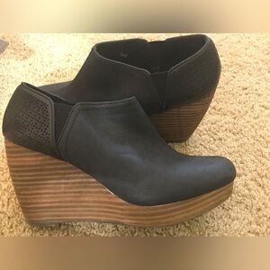 Dr scholls memory foam wedge slip on shoes